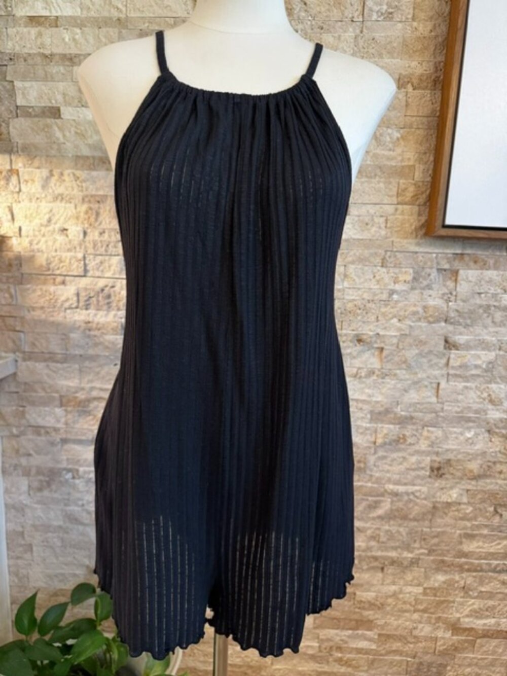 NWT Billabong High-Surf Romper High-Neck Cross-Back Women’s Large Black Ribbed
